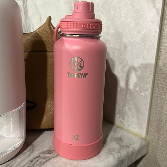 takeya Other Takeya 32oz Pink Water Bottle Poshmark